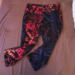Old Navy Active Go-Dry leggings